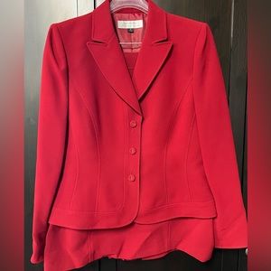 Tahari suit